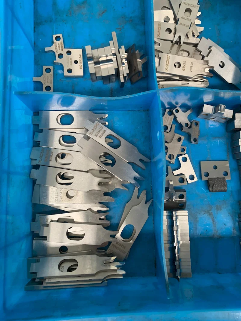 Terminal crimping machine blade, OTP applicator blade, Bending net, Terminal crimping knife Terminal crimping machine blade, OTP applicator blade, Bending net, Terminal crimping knife