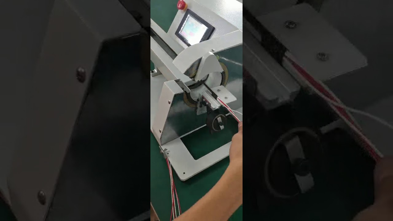 WPM 303K 1: Bandwickelmaschine mit Zugdraht – Effiziente Industrie-Verpackung