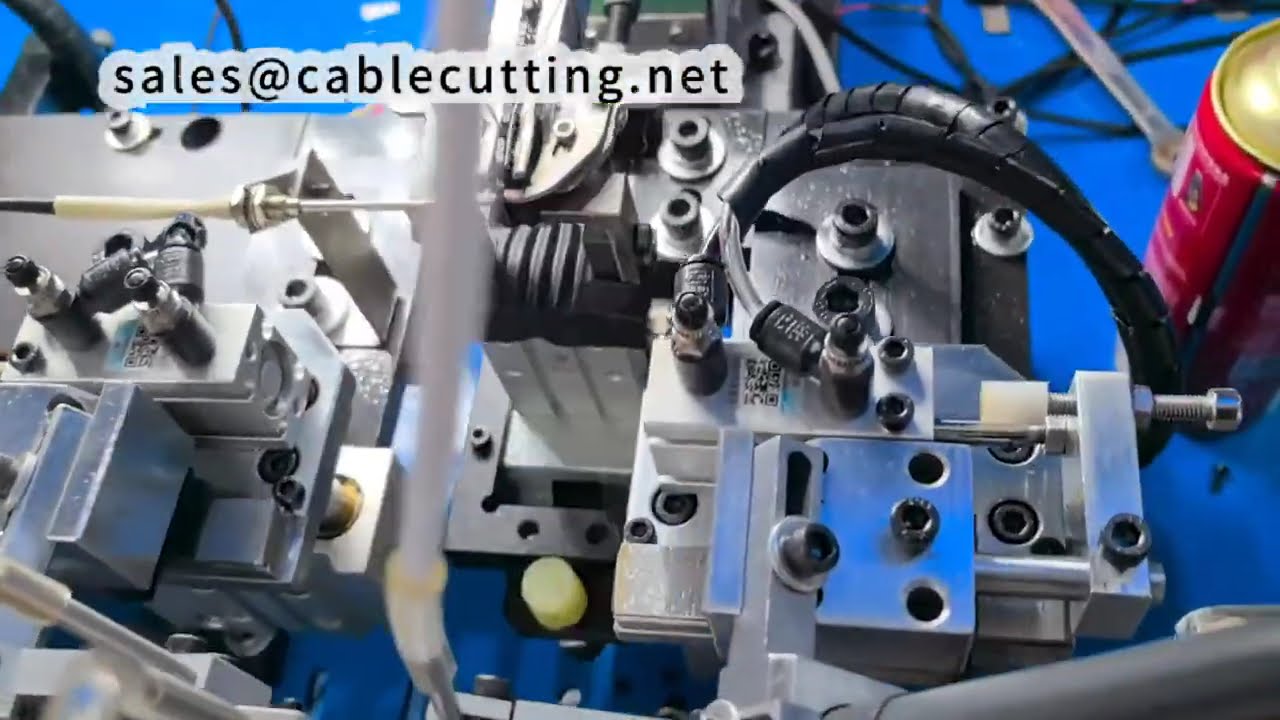 Automatische Lötmaschine für BMW-Steckverbinder – Hochpräzises Löten