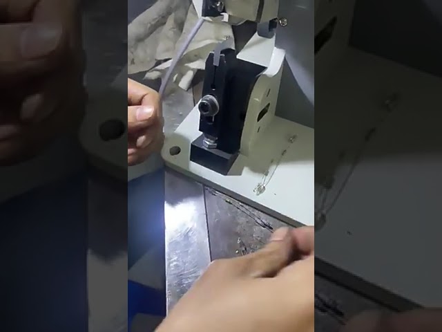 Neue Schrittmotor-Kupferbandmaschine – Leises Crimpen für Neonlampen & Drahtkerne, inkl. Form