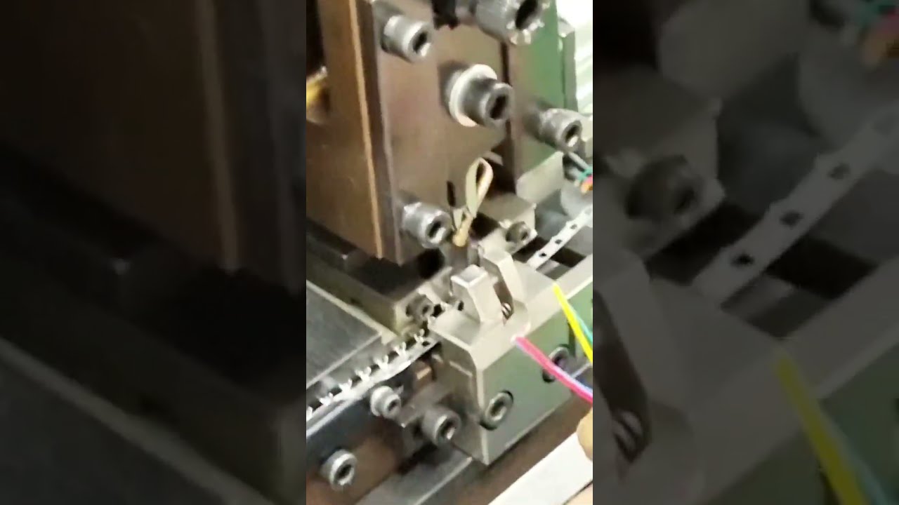 Durchlauf-Streifenanschlussmaschine Horizontal | #Maschine #Kabelabisolierung #Fabrik #Werkzeuge