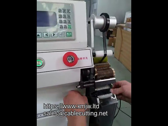 WPM 10 – Automatische Bandwickelmaschine für Kabelbäume