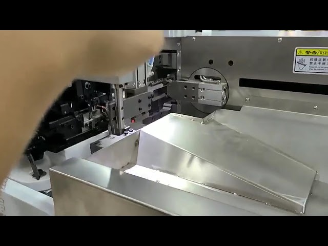 Automatische Flachbandkabel-Schneid-, Abisolier- und Crimpmaschine (beidseitig)