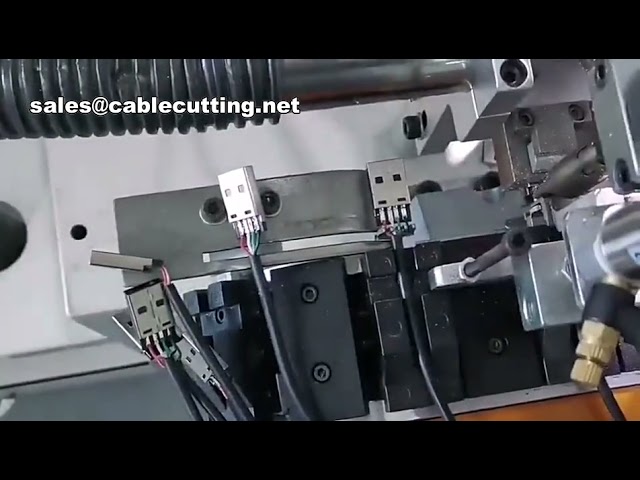 Automatische Lötmaschine für USB-Datenkabel – Effiziente Fertigungslinie in der USB-Kabel-Fabrik
