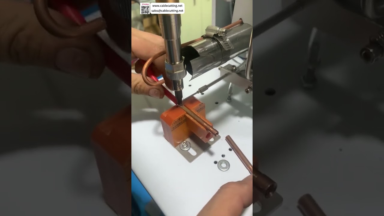 Halbautomatische Lötmaschine für 8-Gauge-Silikonkabel an Kupferrohr – Präzisionsschweißwerkzeug