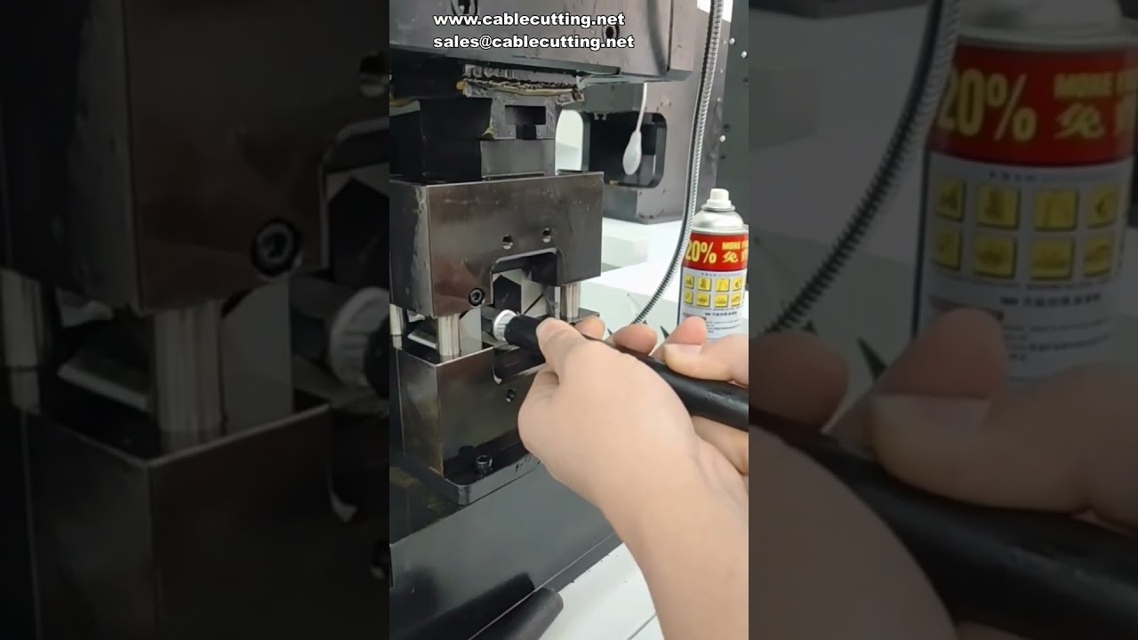 Servofreie Sechskant-Terminalmaschine mit Werkzeugwechsel – 4-Punkt-B-Form, 300 mm² Ölcrimp