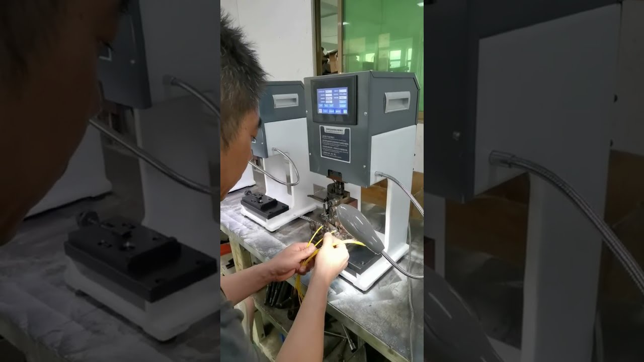 Servo Terminalmaschine im Dauerbetriebstest – zuverlässige Kabelverarbeitung #Maschinen #Kabelabisolierer #Fabrik #Werkzeuge