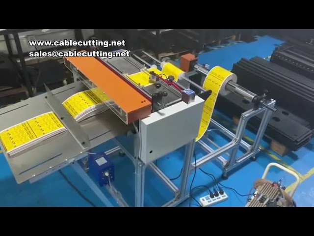 Automatische PVC-Folienschneidemaschine – Hochpräzises Schneiden für Industrie und Verpackung