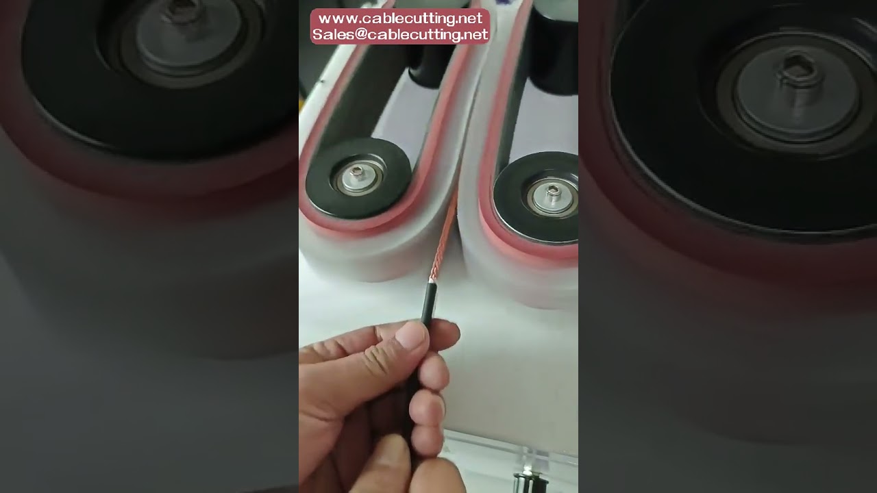 Präzise Kabelschirm-Abisolier- und Bürstenmaschine für automatisierte Drahtverarbeitung