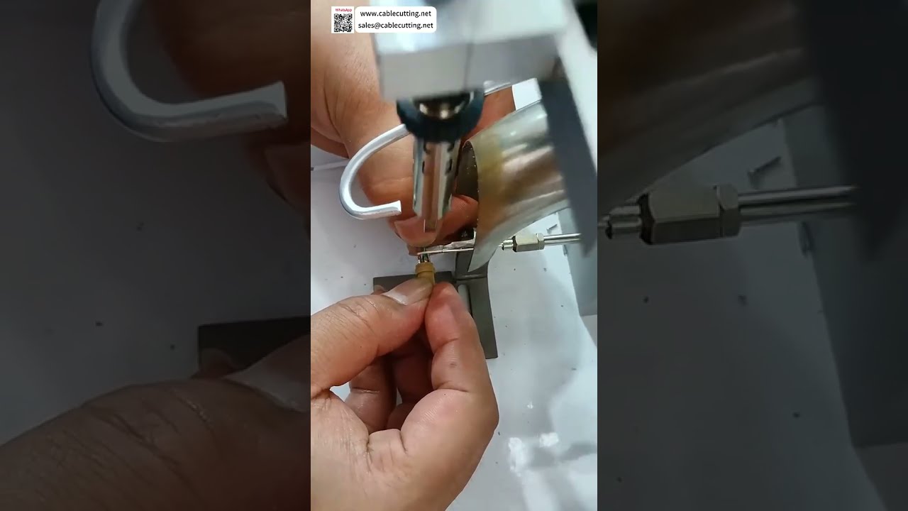Präzisions-Lötmaschine für Medizingeräte – Halbautomatisch für perfekte Lötverbindungen bei jeder Anwendung