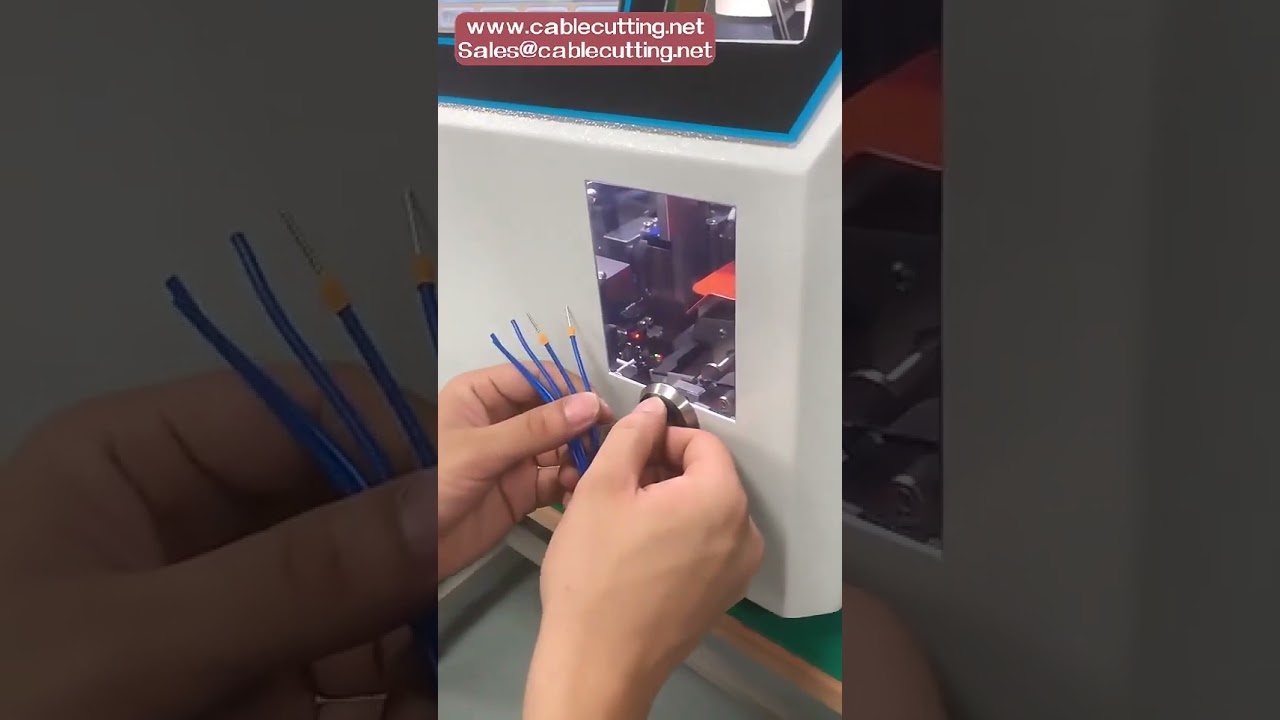 Effiziente Abisolier- und Crimpmaschine für vorisolierte Kabelschuhe bis 16mm²