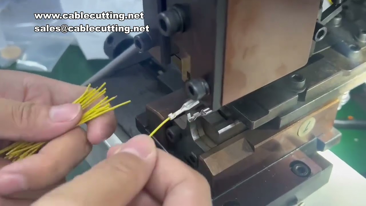 1,5T 110V Halbautomatische Crimpmaschine für Anschlussklemmen mit Crimp-Applikator