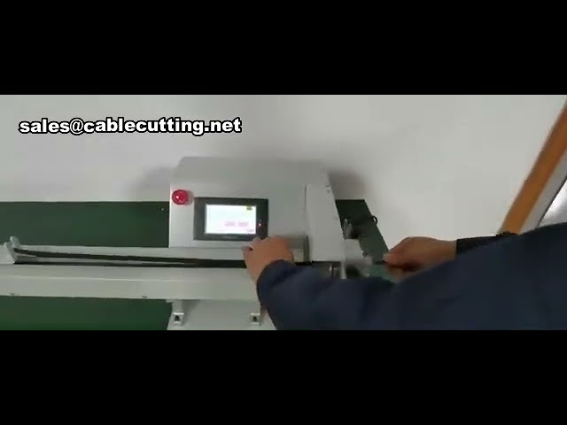 Präzise Kabelbaum-Abklebemaschine mit Zugvorrichtung – Effiziente Automatisierung