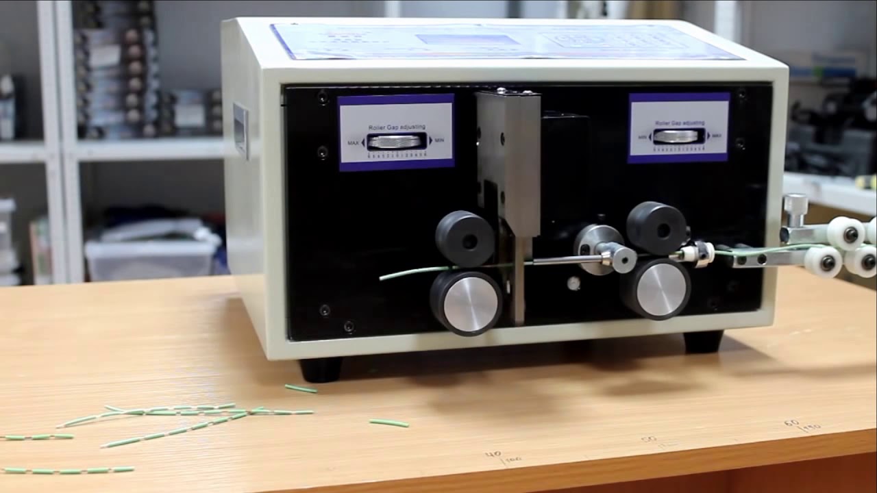 Präzise Abisolier- und Schneidemaschine WPM-09B