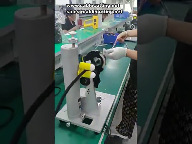 Handgehaltene PVC-Isolierband-Wickelmaschine – Effizientes Kabelbaum-Wickeln für die Automobilindustrie
