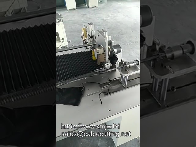 Automatische Federdrahtwickelmaschine für elektrische Kabelspulen – Effiziente Industrieproduktion