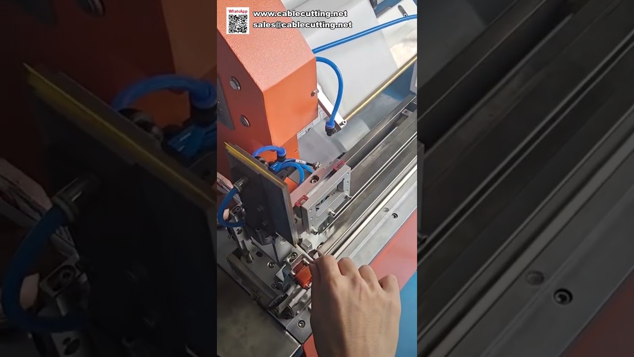 Automatische Kabelbaum-Etikettiermaschine: Faltetikettierer für die Elektronikfertigung