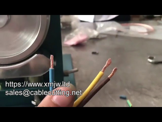 Automatischer Halb-Abisolier-Drahtverdriller für vorisolierte Kabel – Effiziente Kabelverarbeitung