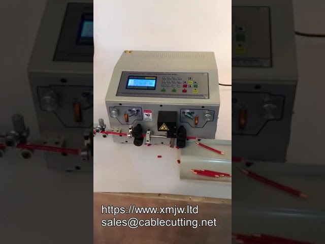 WPM 04 Automatische Abisolier- und Schneidemaschine für 25mm² Kupferkabel