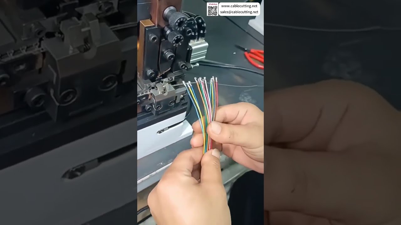 Ultra-leises Anschlussklemmen-Crimpen – günstig, schnell & individuell mit automatischer Stapelung