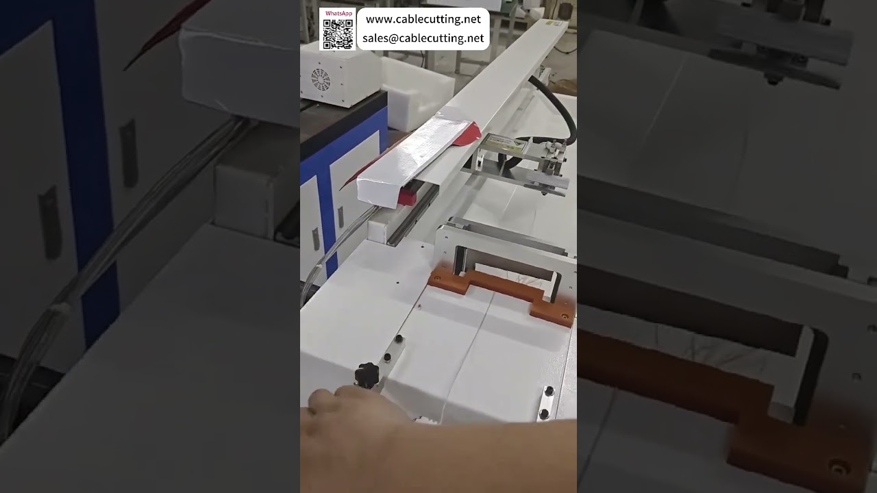Hochpräzise automatische Materialzieh- und Schneidemaschine für den Mehrfachkabelbaum-Prozess – Kurzversion