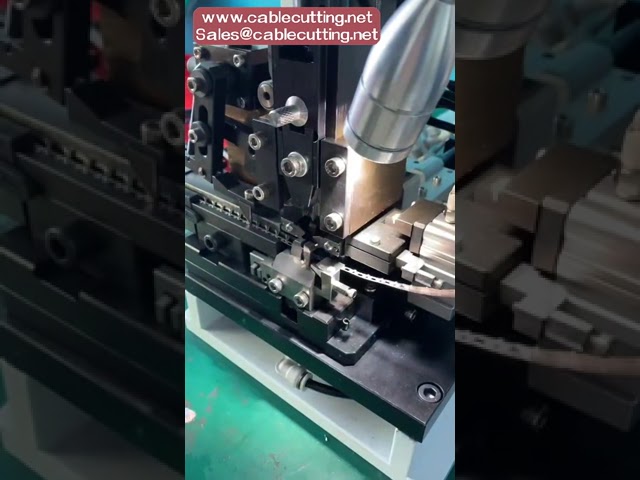 Halbautomatische Abisolier- und Crimpmaschine mit OTP-Abisolierung – Effiziente Kabelverarbeitung