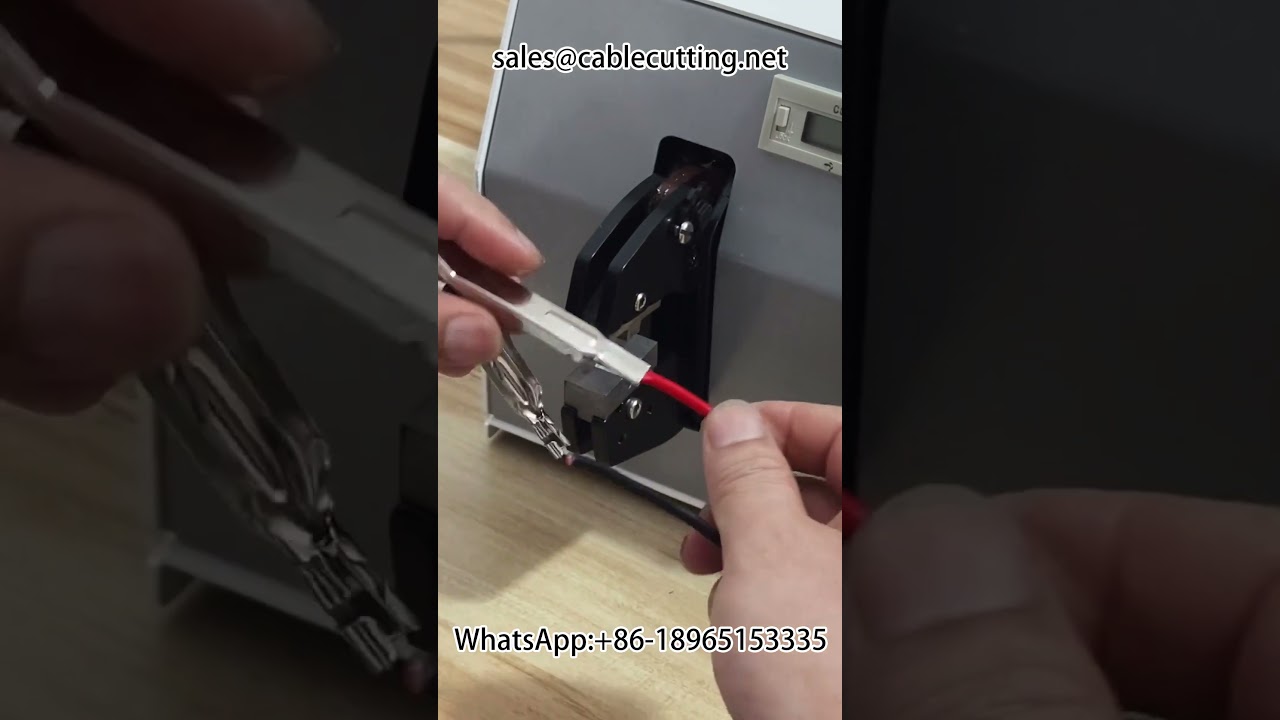 Elektrische Crimpmaschine für Kabelschuhe – Präzisionswerkzeug für die Automatisierung