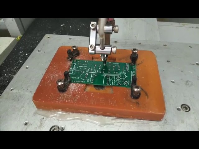 Automatische Rotationslötmaschine WPM 805 – Präzision & Effizienz