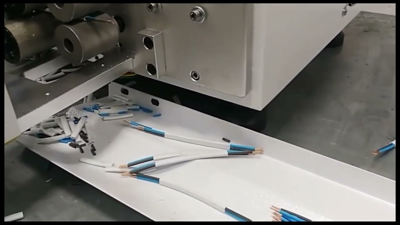 Automatische Flachmantel-Kabelabisolier- und Verdrehmaschine für Mehrleiter-Kabelbäume