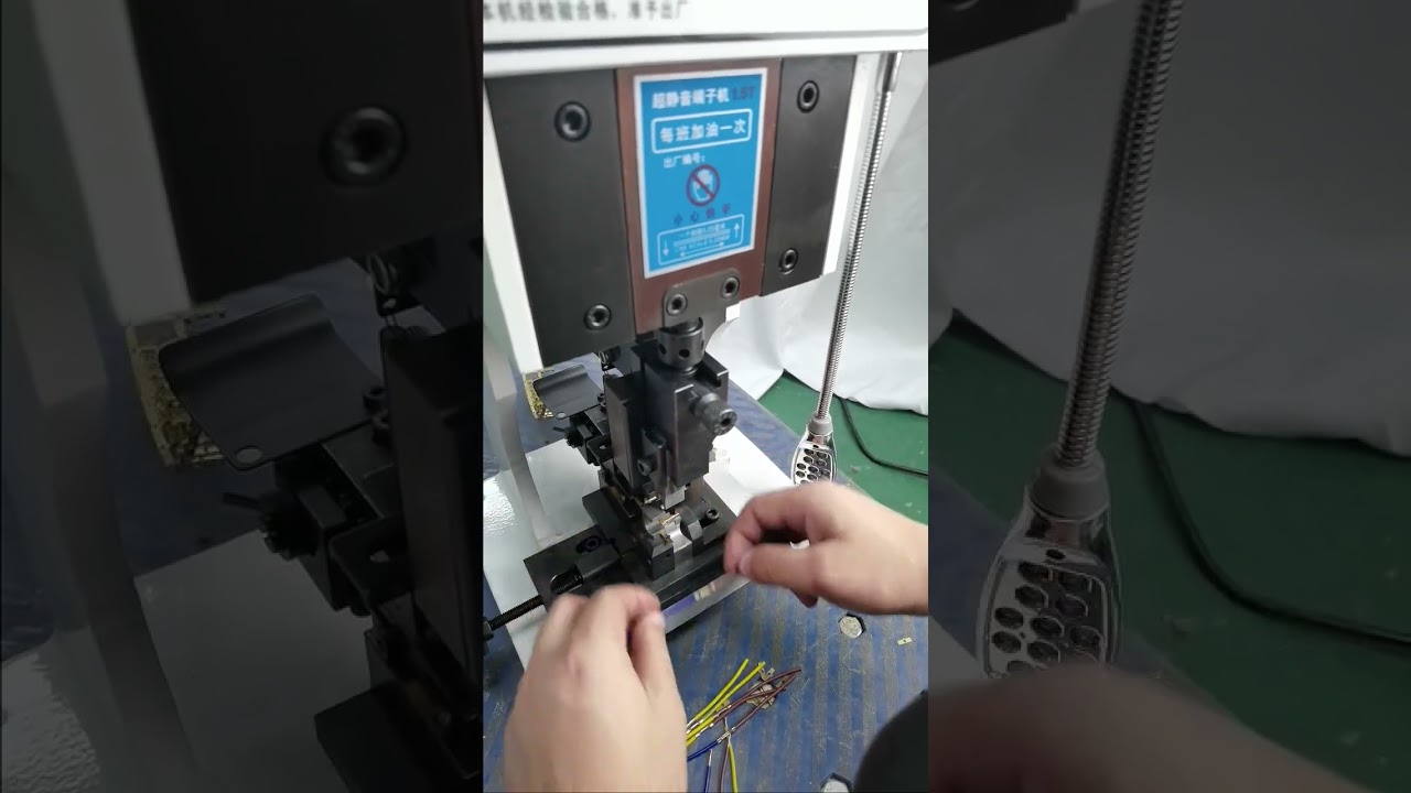 1,5T Terminalpresse mit U-förmiger Matrize – Kabelverarbeitungsmaschine für die Fabrikautomation