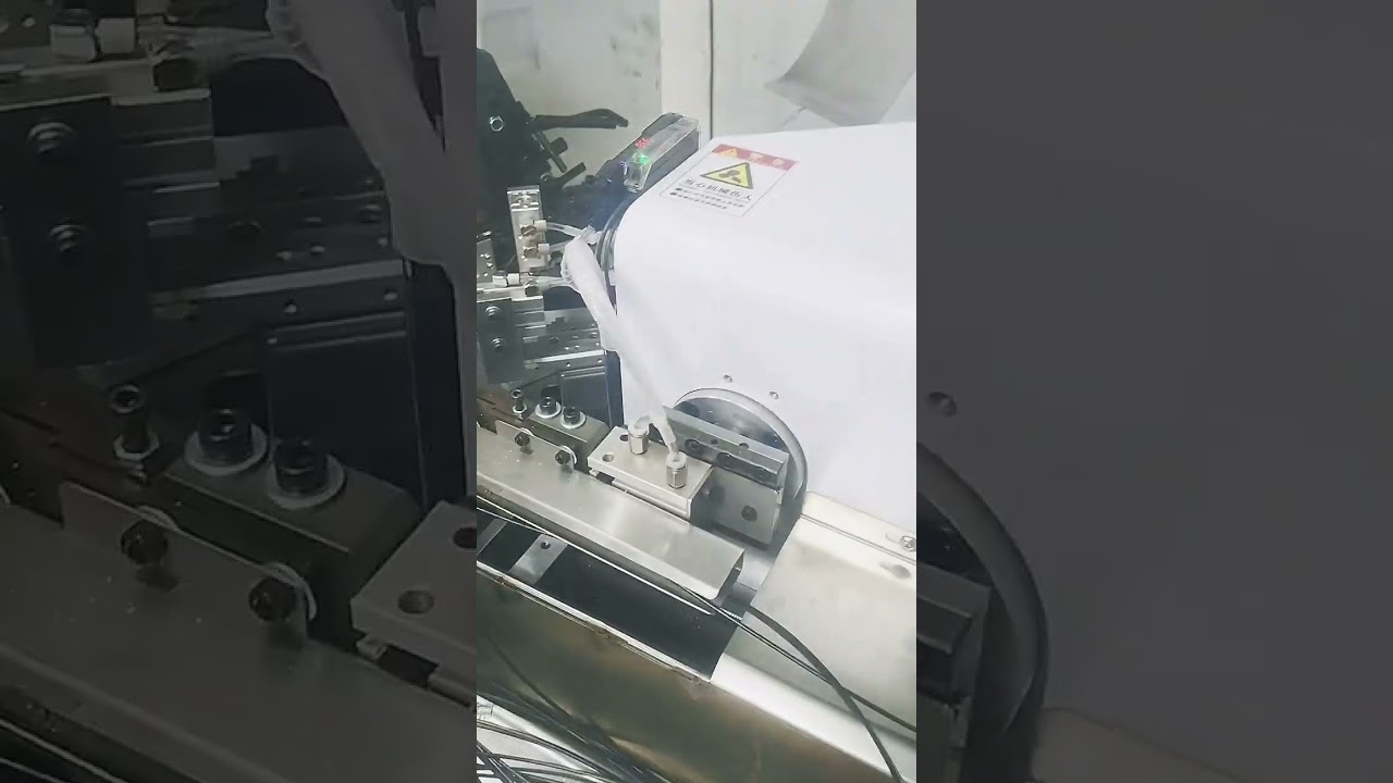 Automatische PCB-Drahtverbindung: Crimpen & Gehäuseeinsetzen für die Fertigung