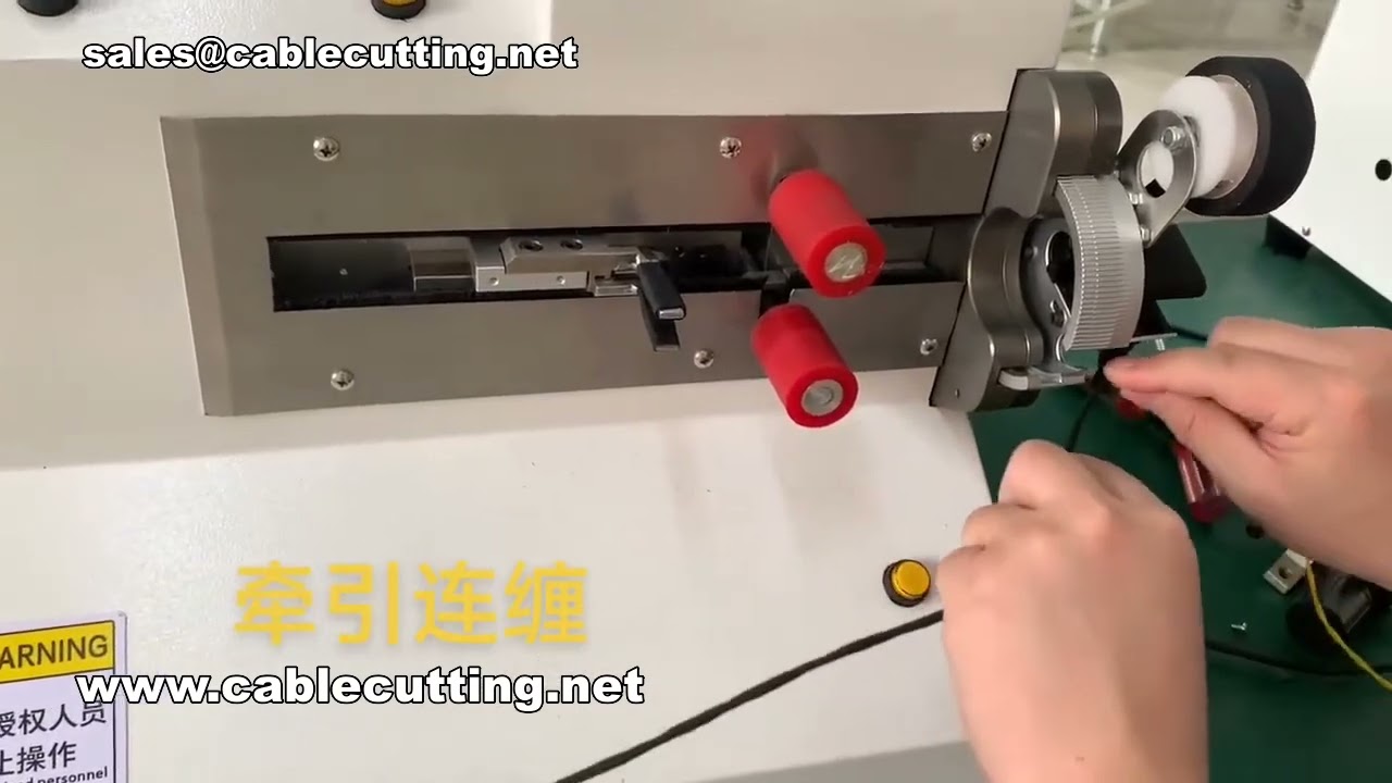 Kontinuierliche Bandwickelmaschine #Automatisierte Kabelbaum-Bandwickellösung