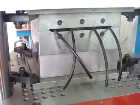 3-Pin Stecker Spritzgussmaschine: Südafrika Standard Kabelstecker Herstellung