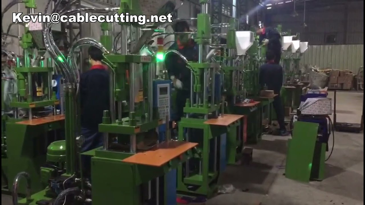 Hochpräzise Spritzgießmaschine für Handyhüllen – Effiziente Massenproduktion